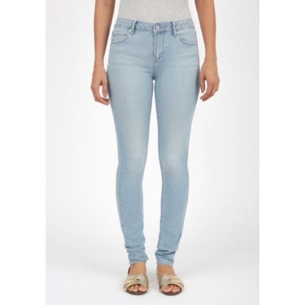 Articles of Society Mya Skinny Mid Rise Rome Jean - Picture 1 of 7